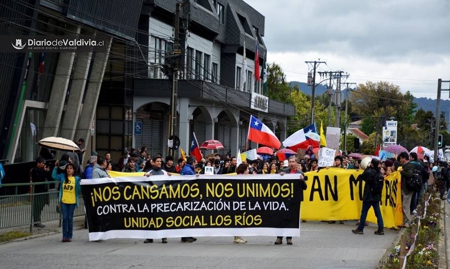 Valdivia: Postales de la emotiva marcha por la justicia social